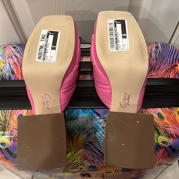 Circus by Sam Edelman Barbie Pink Platform Sandals NWT - Picture 6 of 6
